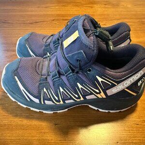 Salomon XA Pro 3d Kids Hiking Shoes Sz. 1.5